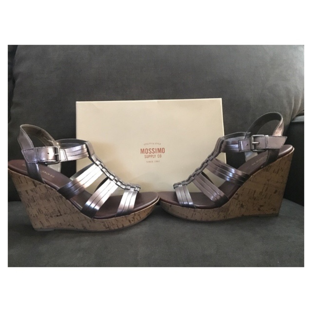 Mossimo Pewter Wedges - Size 10